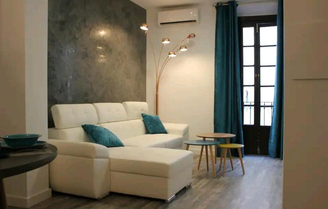 Minty Stay Mendoza Rios Seville Exterior photo